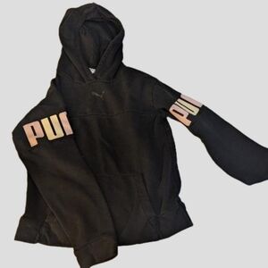 Puma youth 14/16 hoodie with pocket 😁